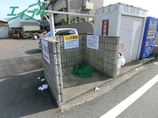 阿倉川駅 徒歩5分 2階の物件外観写真